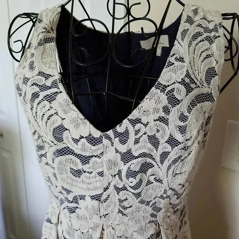 Monteau Lace Overlay Dress Medium Women High Low - Picture 3 of 5